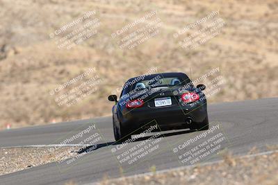 media/Oct-01-2022-Team Topak Racing (Sat) [[f860fb51be]]/2-Inter Low 2/session 1 turn 3/